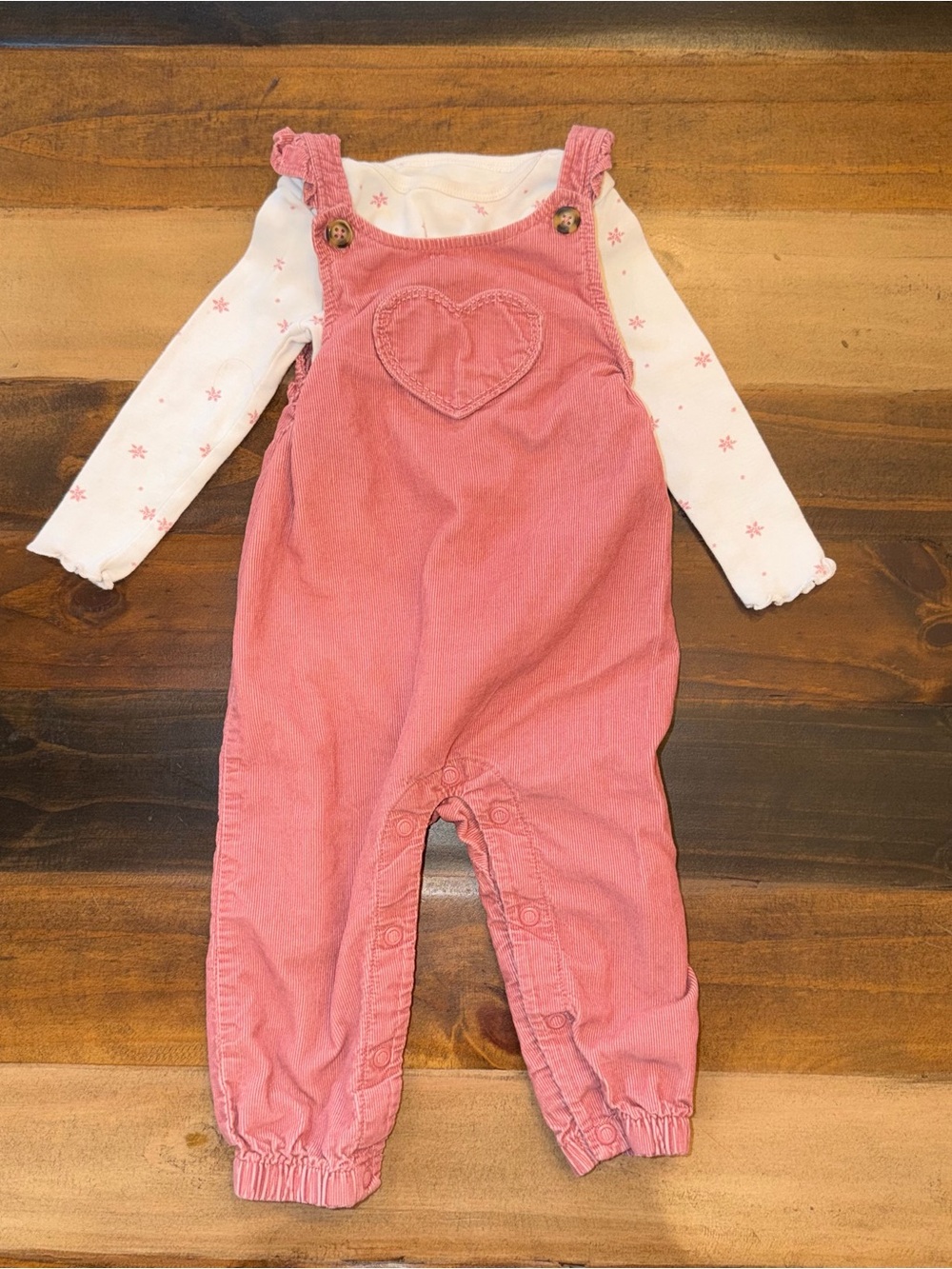 Girls 6–9 & 9 Month Clothing Bundle – Adorable Baby Lot! 💕 - Picture 9 of 16